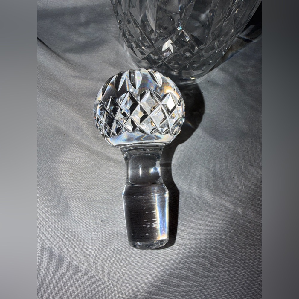 Authentic Waterford Crystal Lismore Spirit Decanter with Stopper - Signed - 10" - Picture 3 of 12